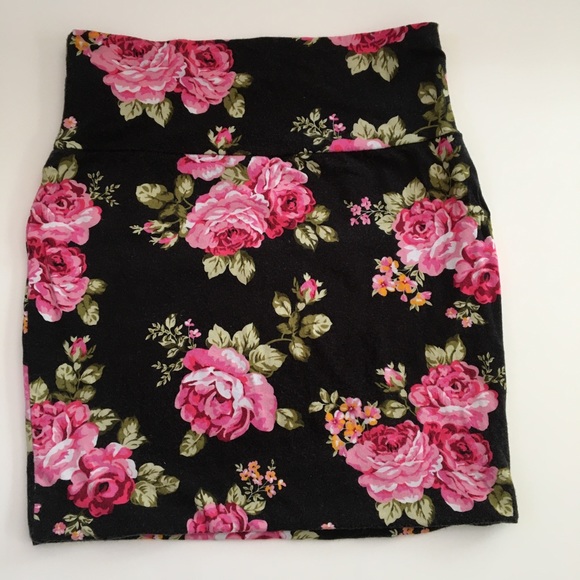 High waisted stretch Mini skirt sz S - Picture 1 of 7